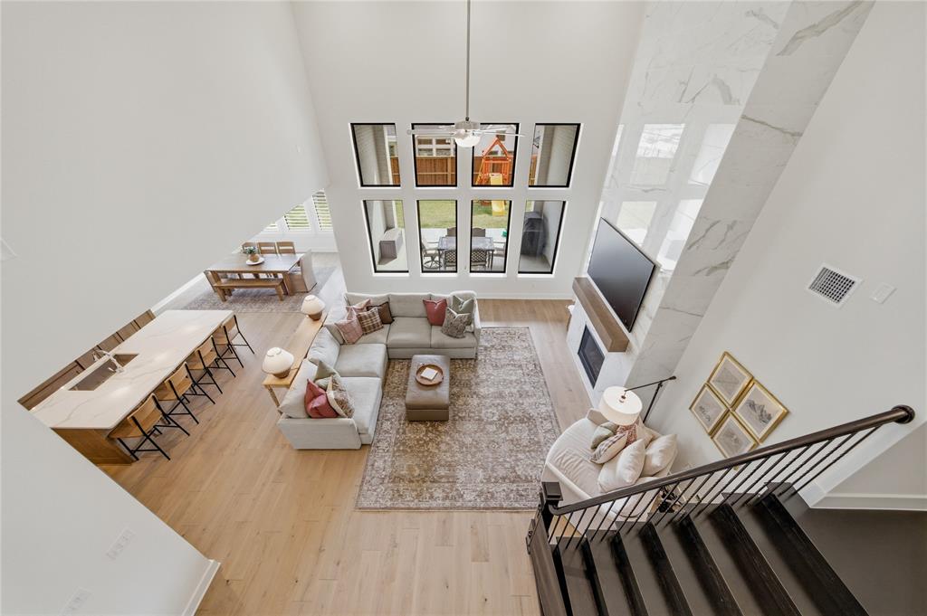 2113 Heather Hills Drive