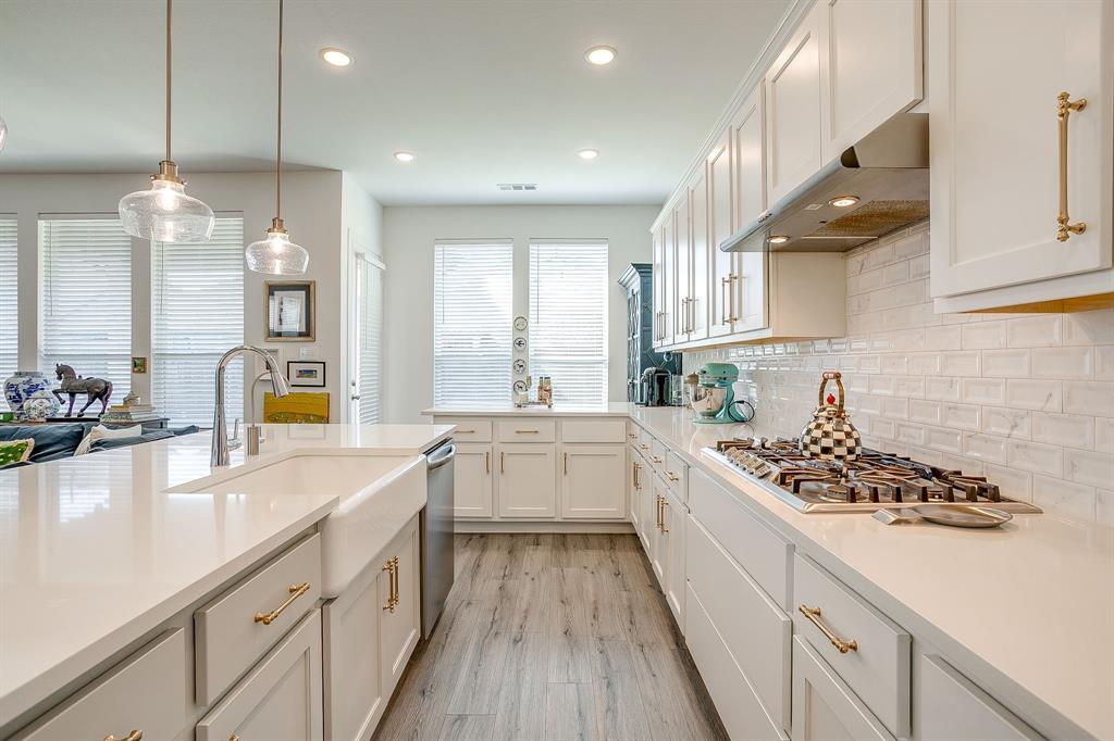3004 Eagle Lane