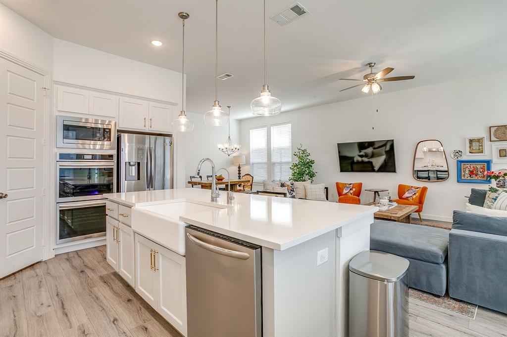3004 Eagle Lane