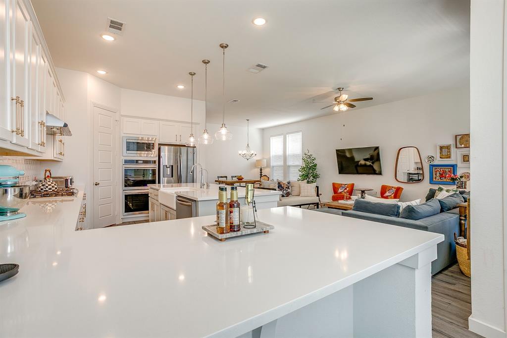 3004 Eagle Lane