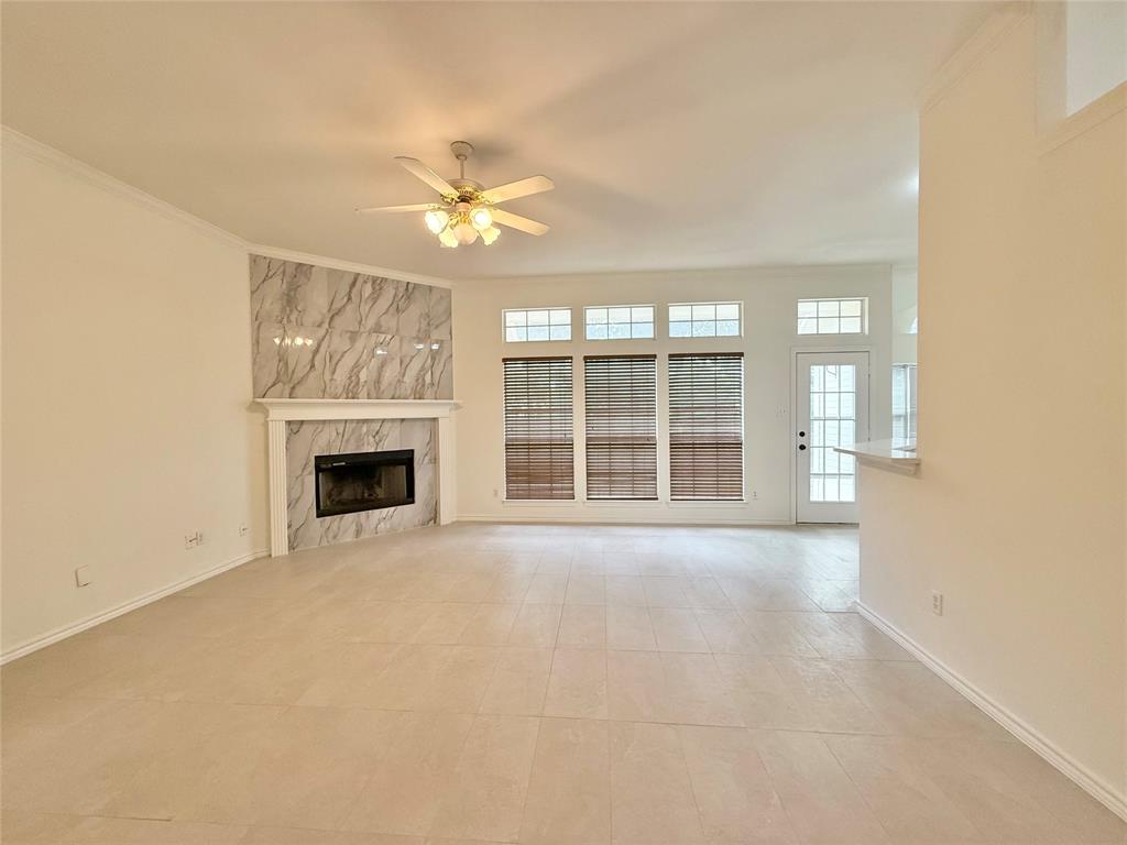 2201 Greendale Court