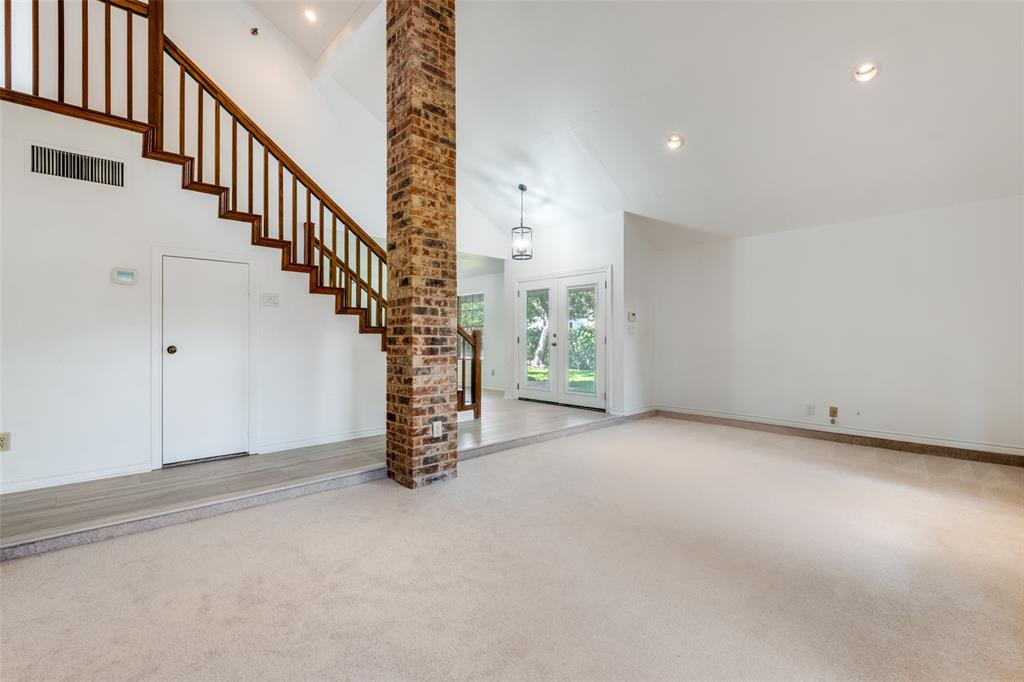 Bryan Place 02 - Residential