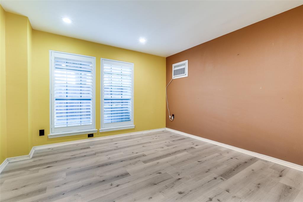 Bryan Place 02 - Residential