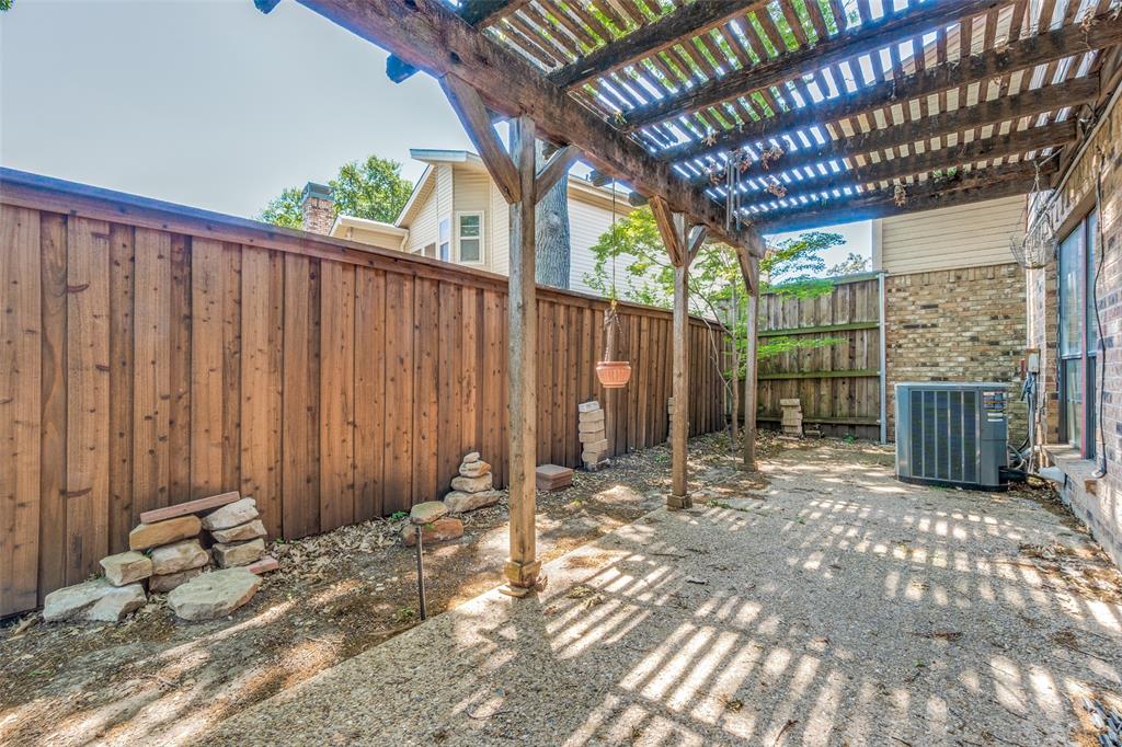 Bryan Place 02 - Residential