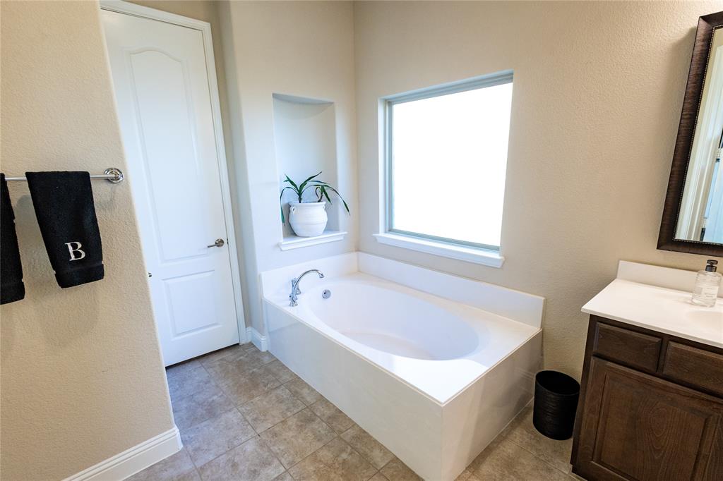 Versailles Estates - Residential