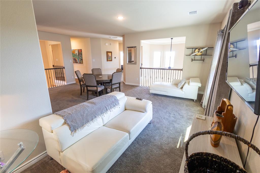 Versailles Estates - Residential