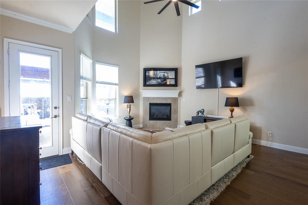 Versailles Estates - Residential