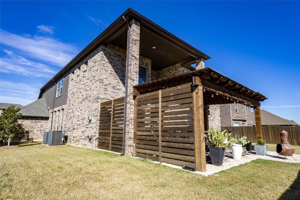 Versailles Estates - Residential