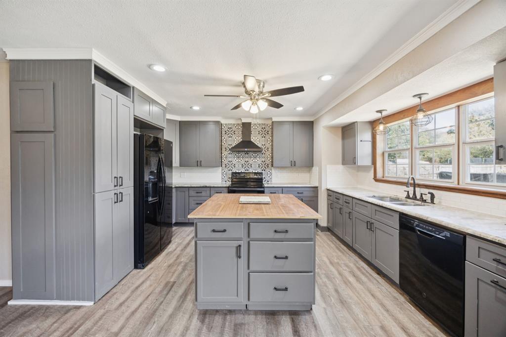 Sierra Plaza - Residential