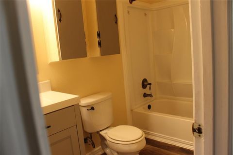 Tiny photo for 5010 El Sol Street, Dallas, TX 75236 (MLS # 21101739)