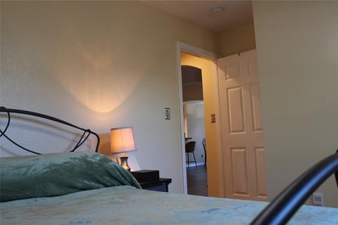 Tiny photo for 5010 El Sol Street, Dallas, TX 75236 (MLS # 21101739)