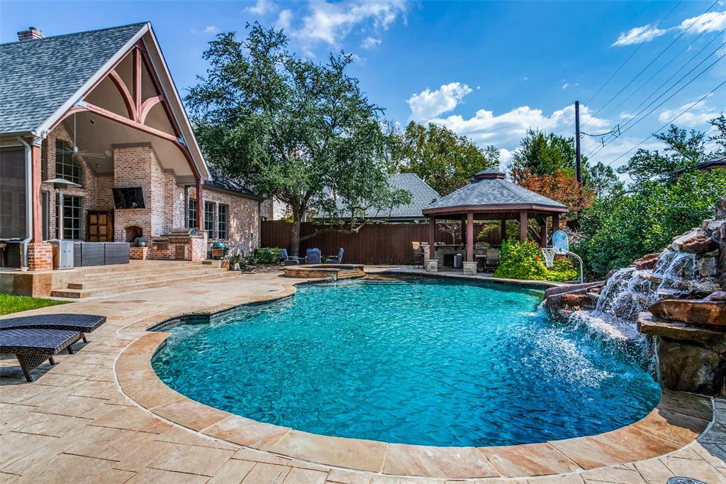 Jackson Heights 02 - Residential