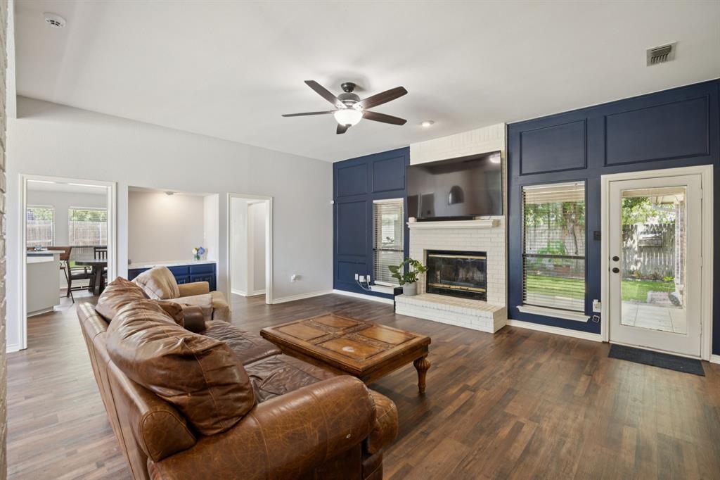 2705 Serenade Court