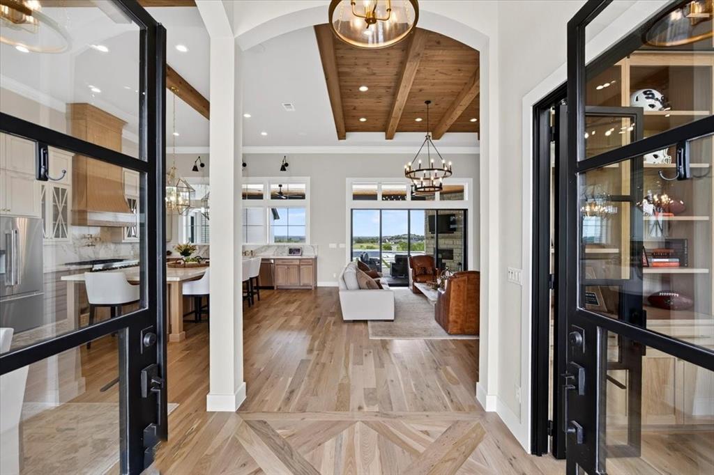 4005 Charleston Peak