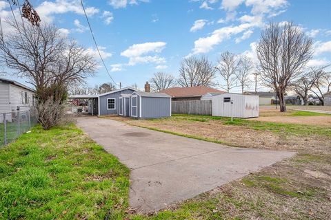 A home in Granbury