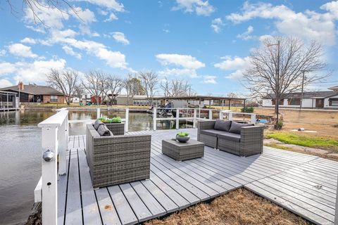 A home in Granbury