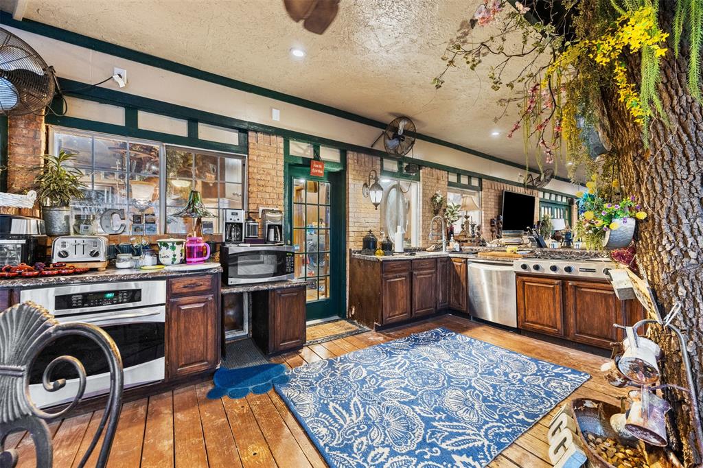 Oaks The Arlington - Residential