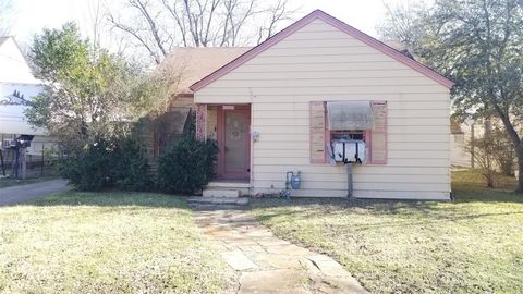 A home in Terrell