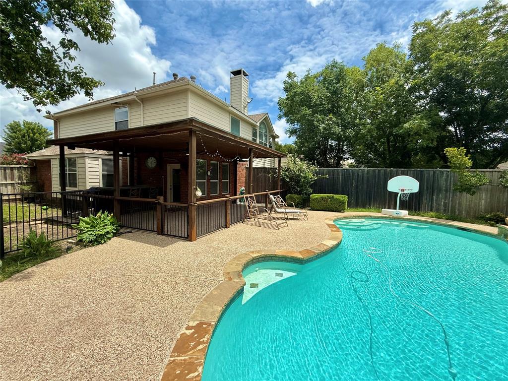 9503 Saddle Drive