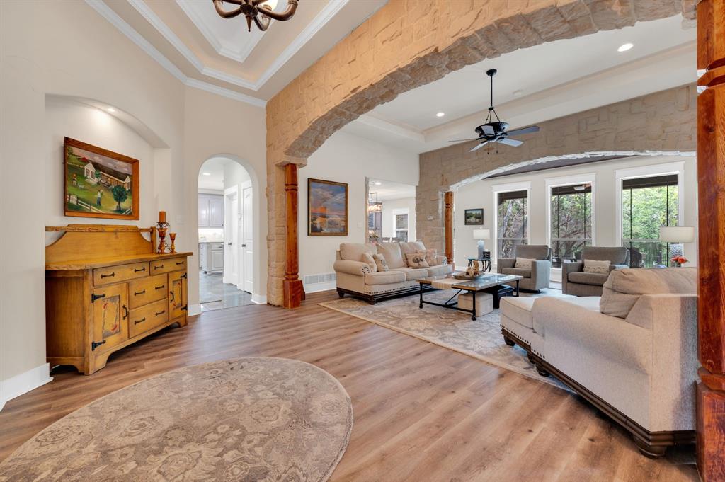 3690 Mockingbird Lane