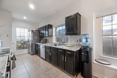 Tiny photo for 608 Fuller Drive, Cedar Hill, TX 75104 (MLS # 21195754)