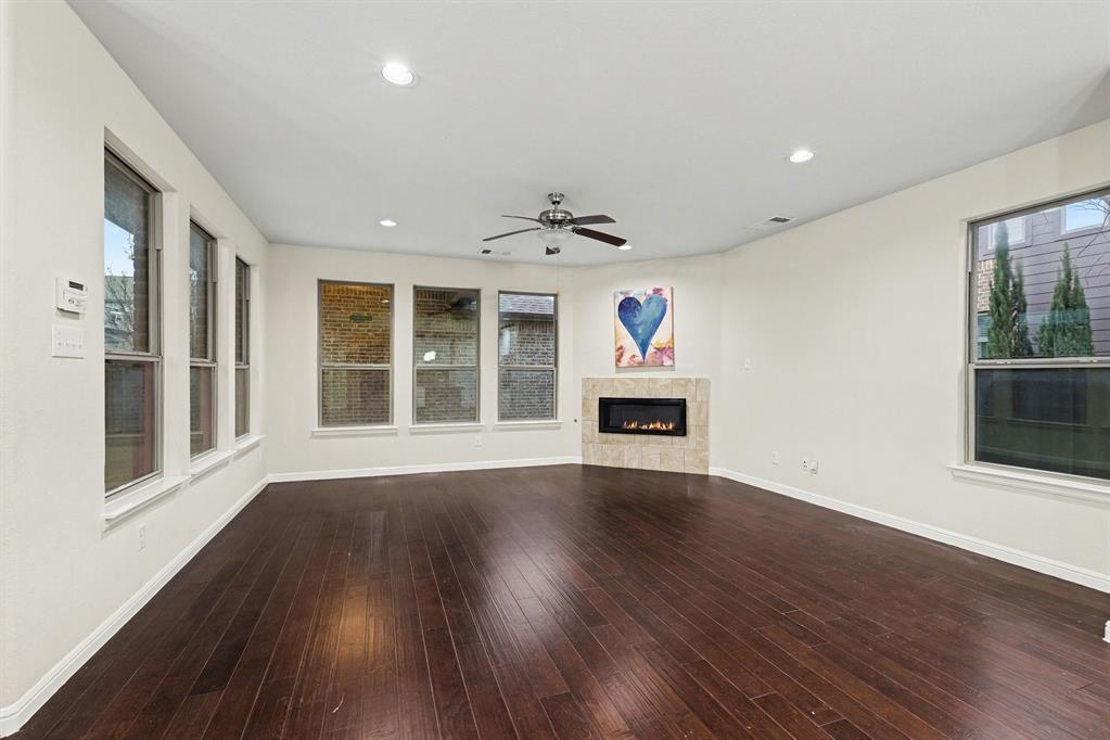 Viridian Village 1c 2 - Residential