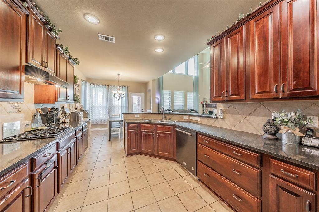 Lee Rays Place - Residential