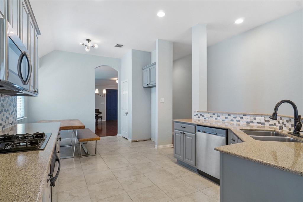 Fountain Ridge - Residential Lease