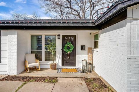 A home in Burleson