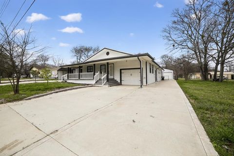 Tiny photo for 135 Dewitt Street, Alba, TX 75410 (MLS # 21200865)