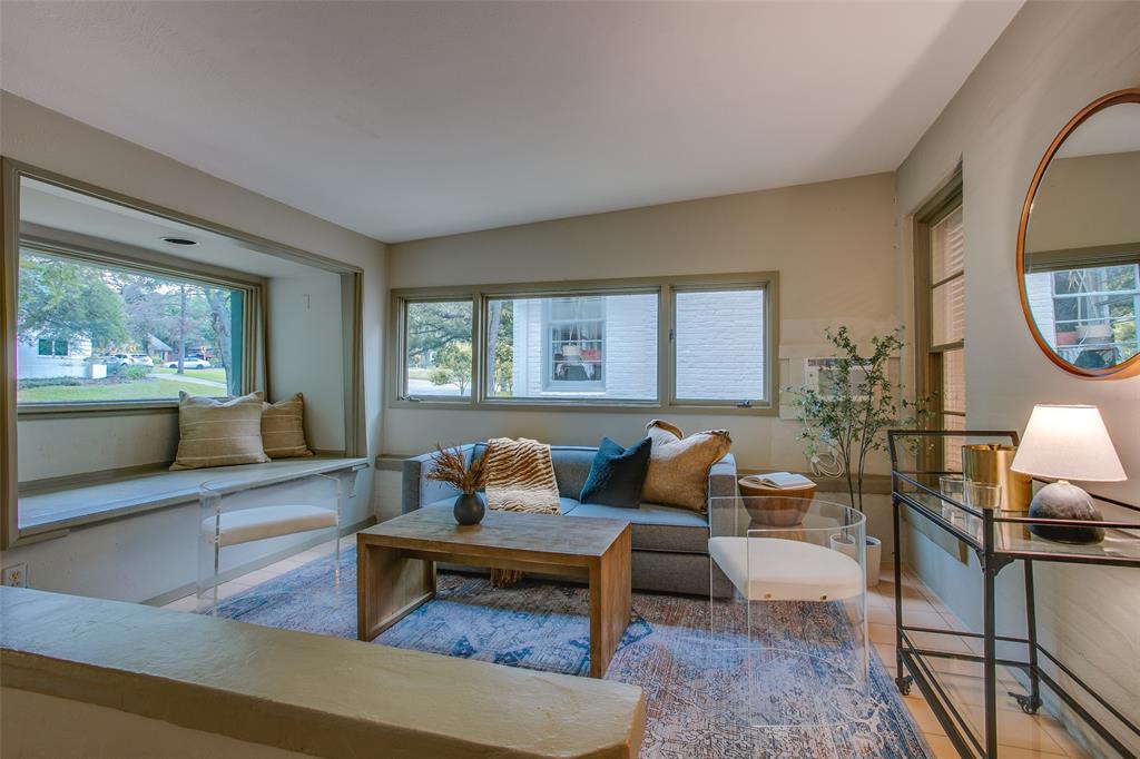 1311 Cedar Hill Avenue