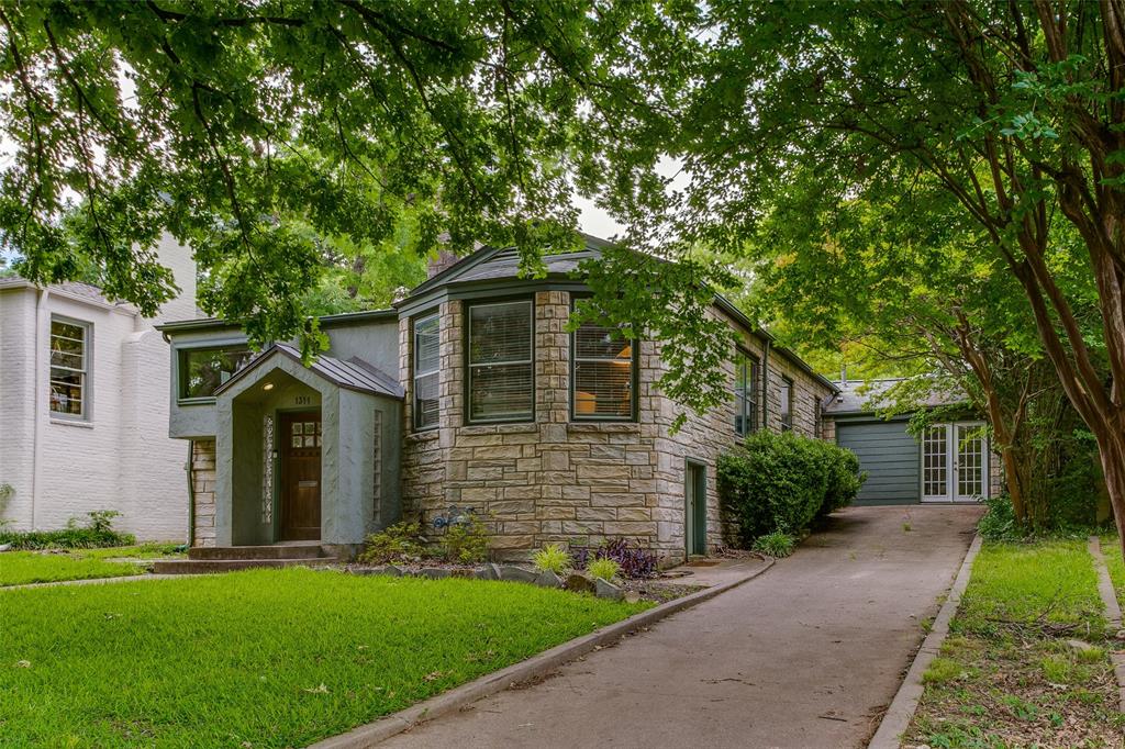 1311 Cedar Hill Avenue