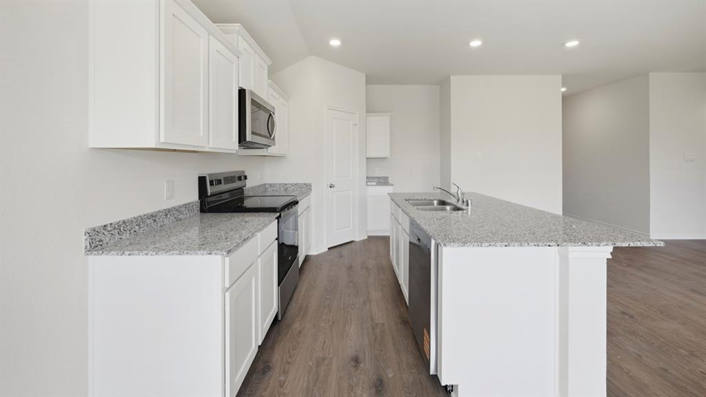 Creeks at Burnett Trail - Residential