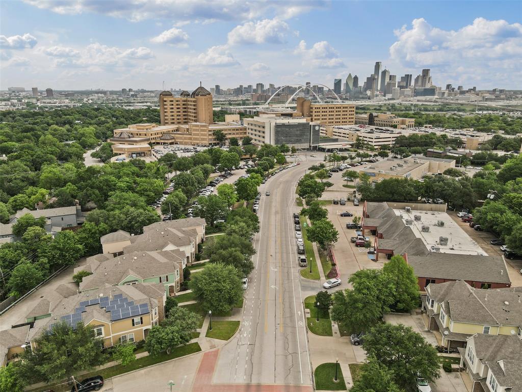 Bishop Ave Twnhms - Residential Lease