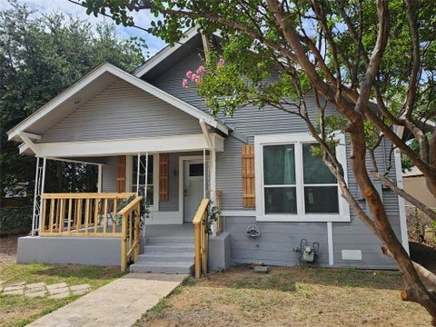 Photo of 2251 Harding Street, Dallas, TX 75215 (MLS # 21422314)