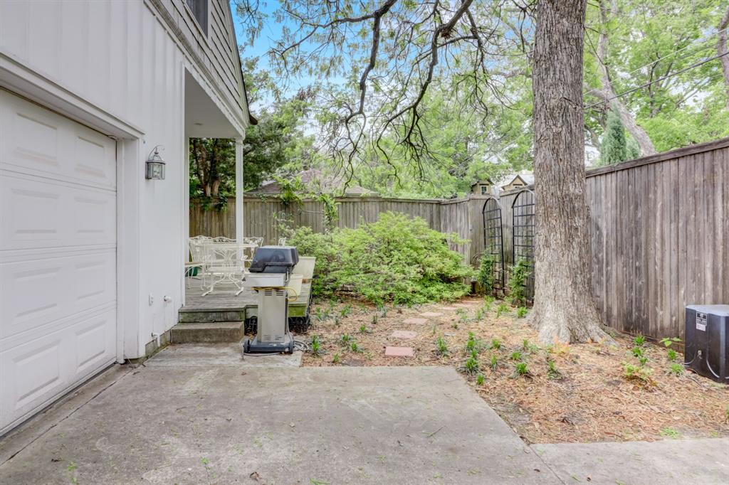 University Hlnds Add - Residential