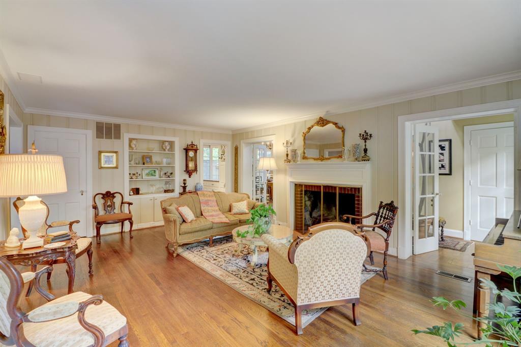 University Hlnds Add - Residential