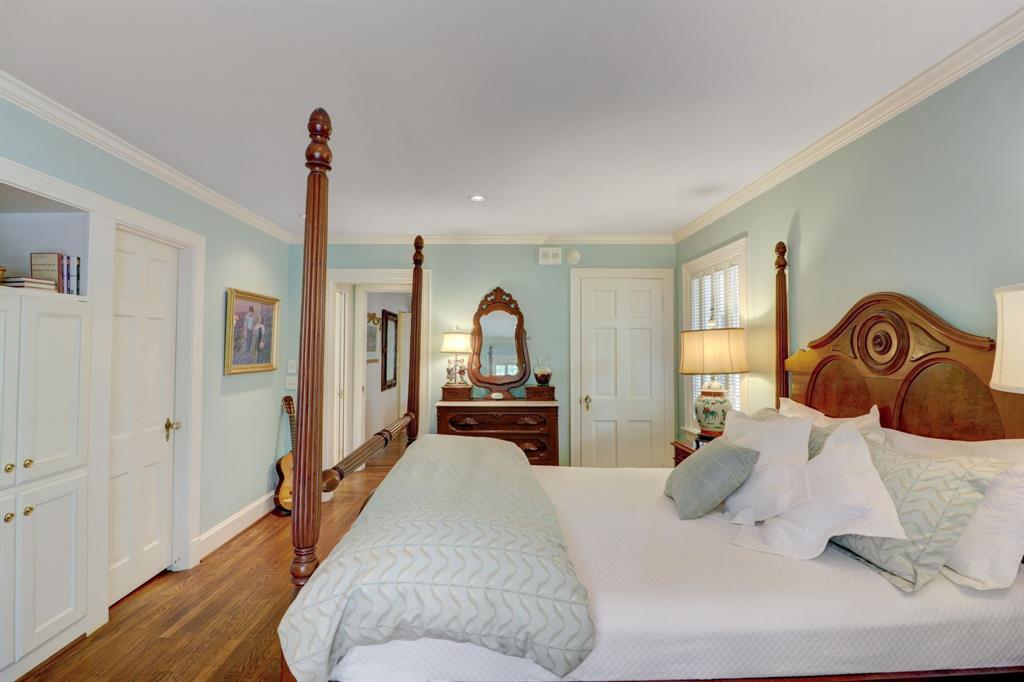 University Hlnds Add - Residential