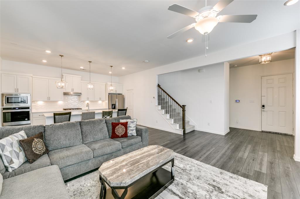 Station Ph 1 - Residential Lease