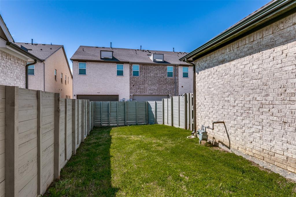 Station Ph 1 - Residential Lease