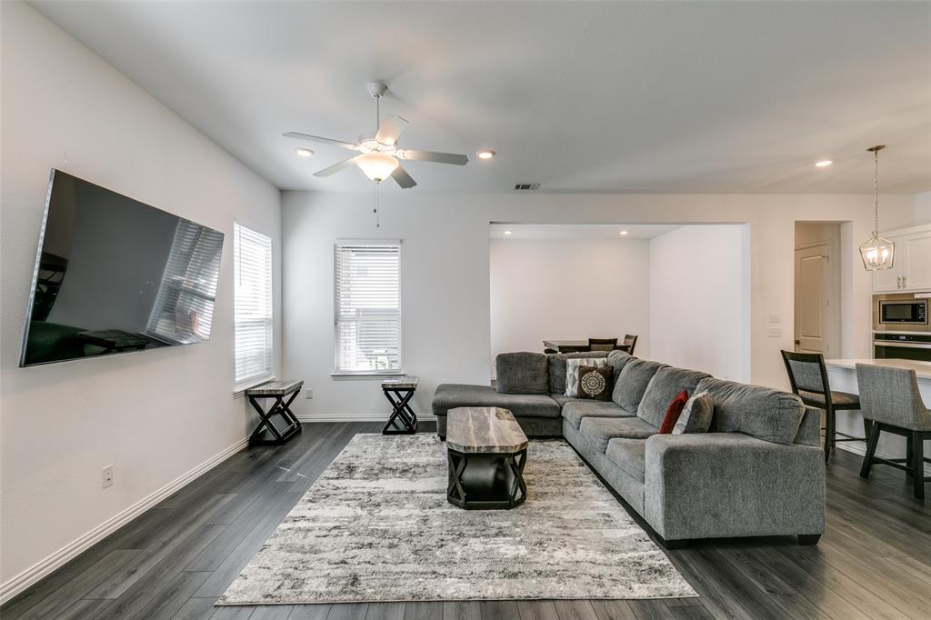 Station Ph 1 - Residential Lease