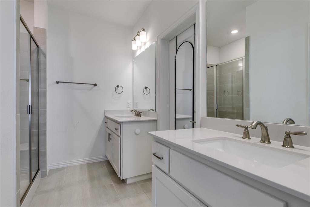 Station Ph 1 - Residential Lease