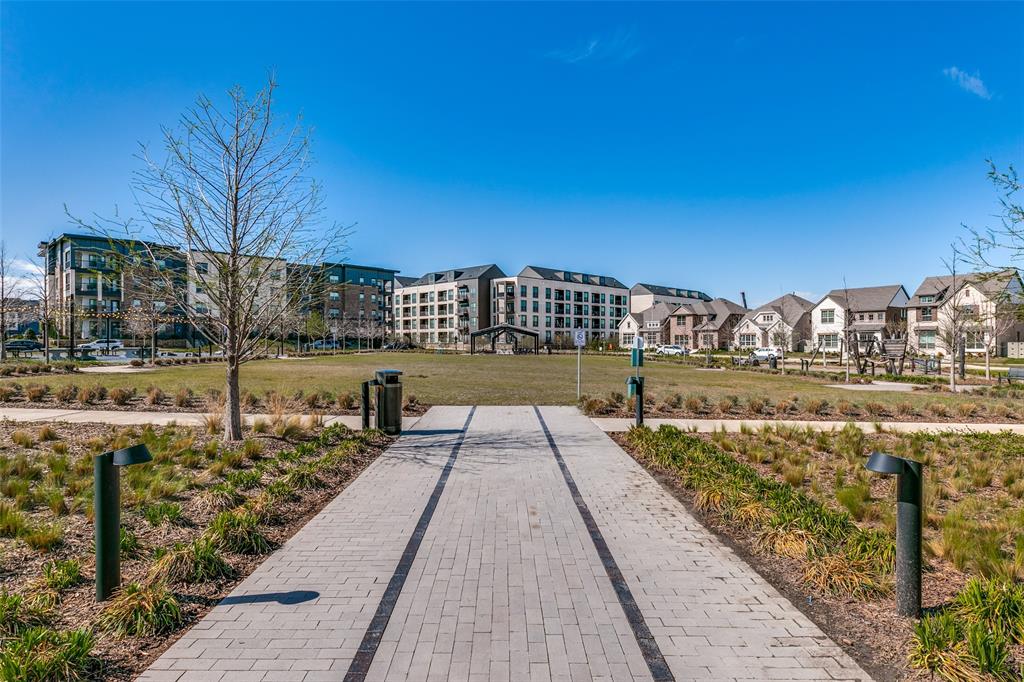 Station Ph 1 - Residential Lease