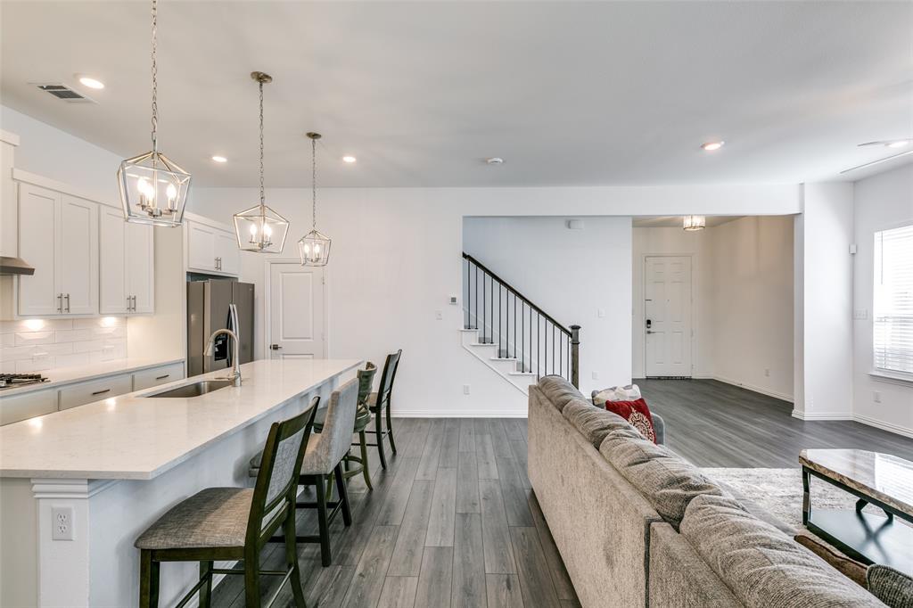 Station Ph 1 - Residential Lease