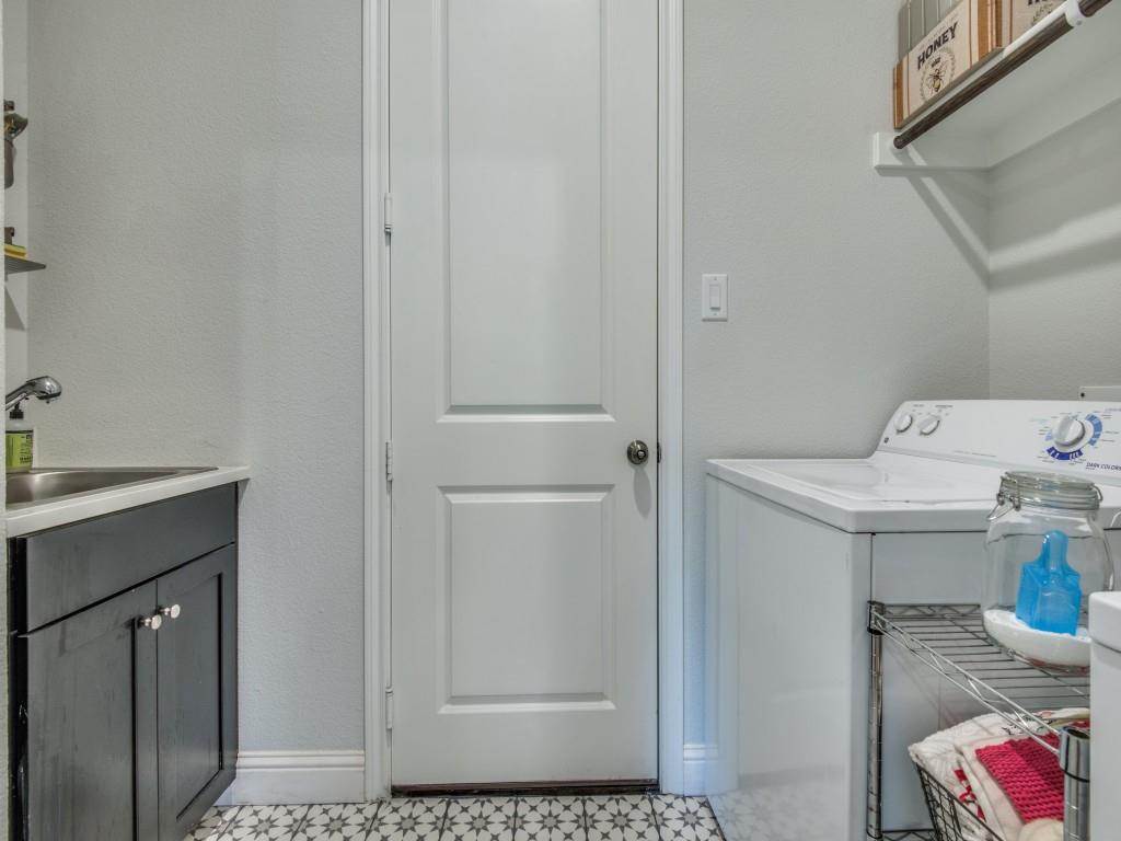 Lakeside Estates At - Residential