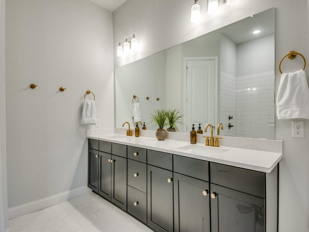 Lakeside Estates At - Residential