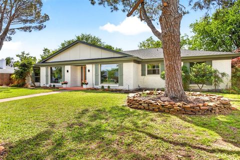 4316 Winding Way Benbrook TX 76126