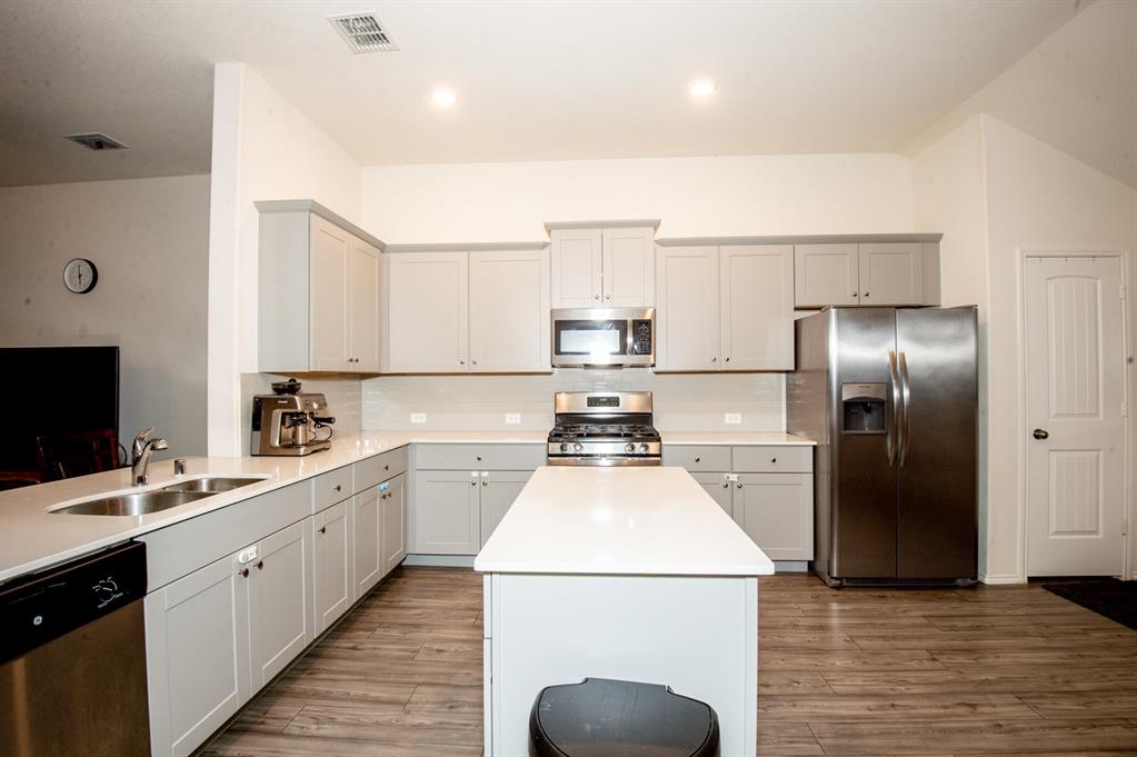 Hillstone Pointe Ph 1a 2 & 3 - Residential