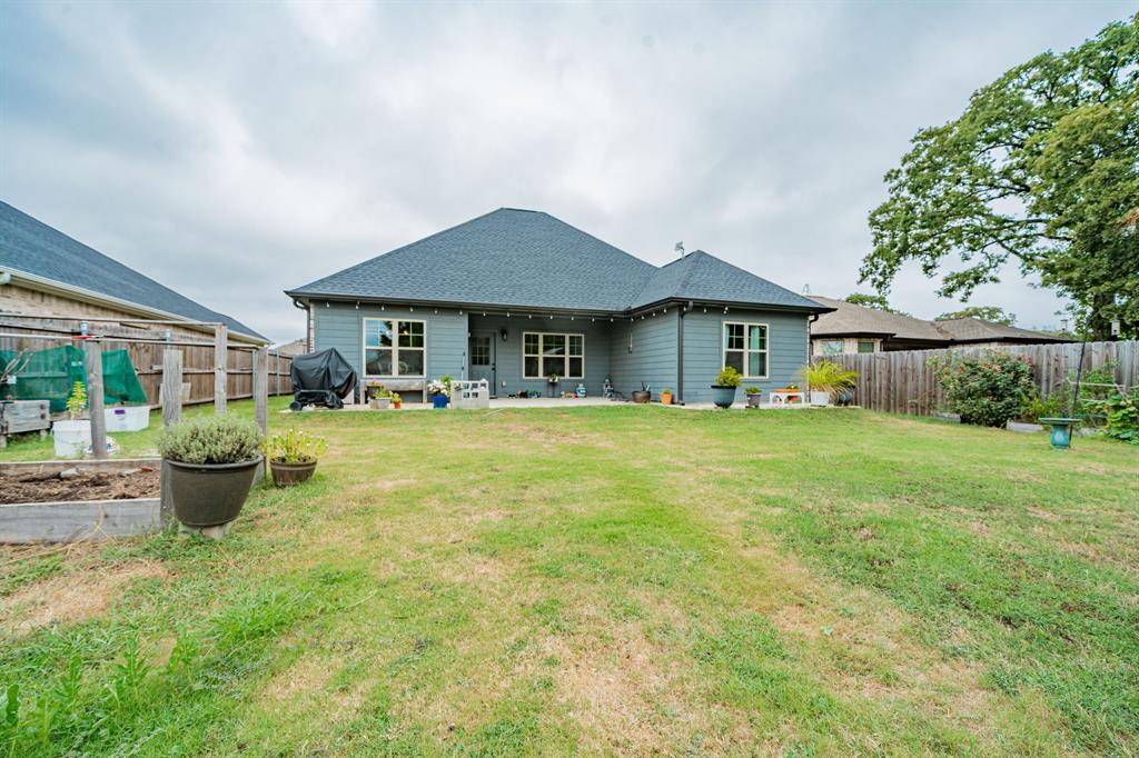 Quinlan Oaks - Residential