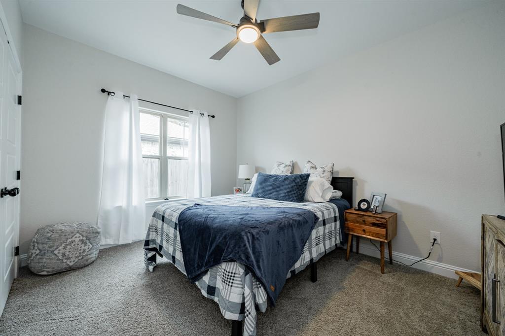 Quinlan Oaks - Residential